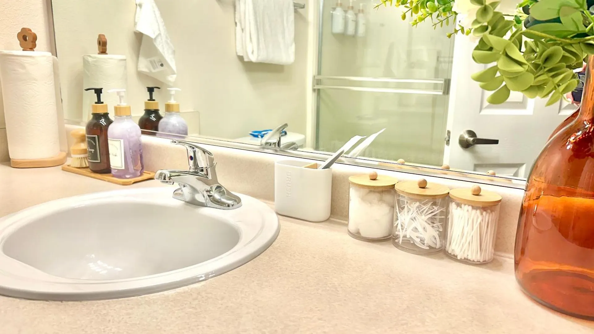 Homestay Oceanside Serenity,Master Bedroom With Private Bathroom With Free Parking In Mdr Los Angeles